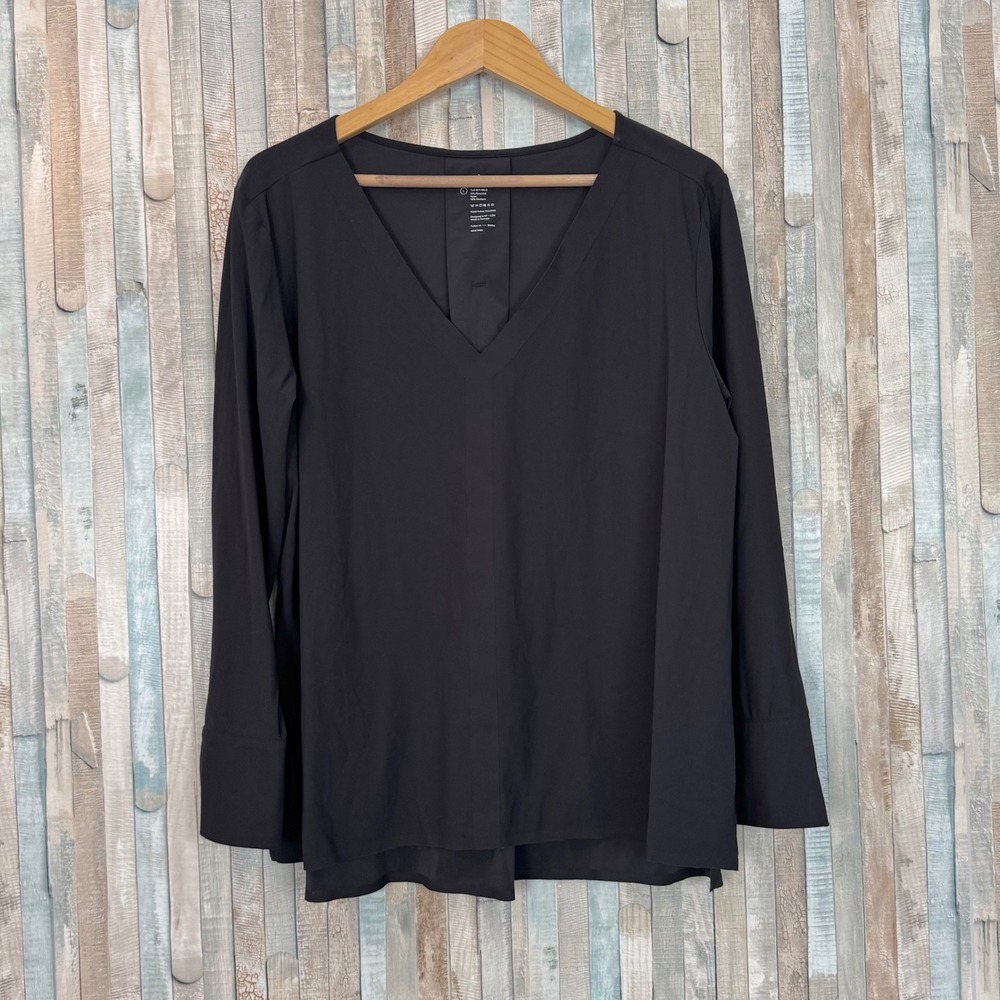 ADAY Something Tailored V Neck Top Blouse Work Travel UPF 50 Wrinkle Free L $150
